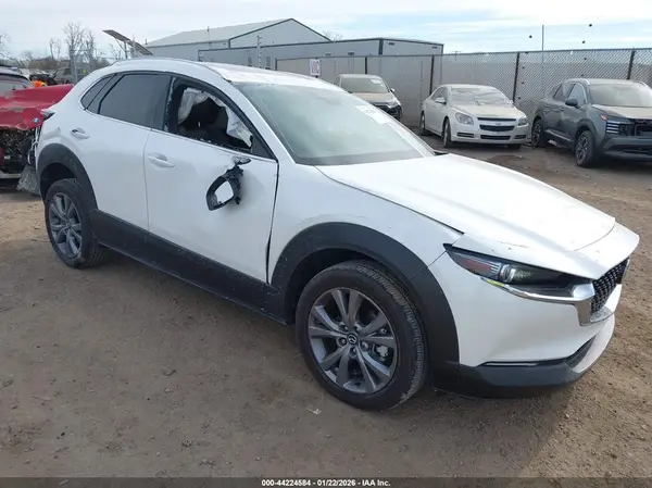 3MVDMBDM9SM773417 2025 MAZDA CX-30 - Image 1