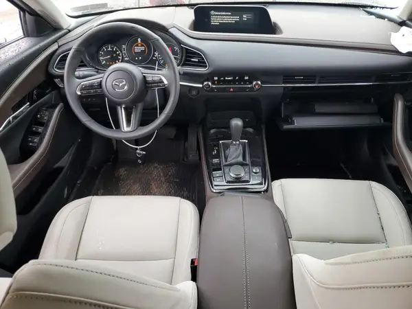 3MVDMBDM9SM789942 2025 MAZDA CX-30 - Image 8