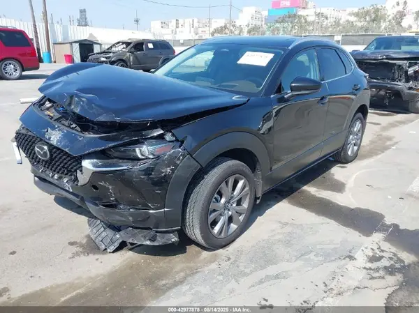 3MVDMBDMXSM773412 2025 MAZDA CX-30 - Image 2