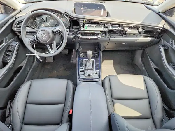 3MVDMBDMXSMH55935 2025 MAZDA CX-30 - Image 8