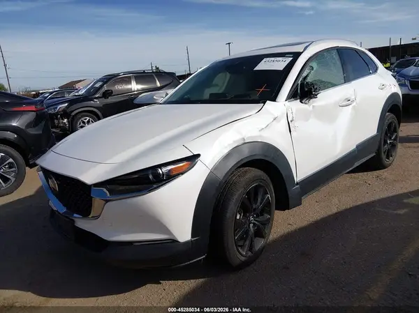 3MVDMBDY1NM411928 2022 MAZDA CX-30 - Image 2