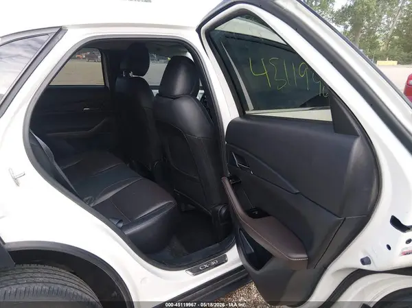 3MVDMBDY1PM558222 2023 MAZDA CX-30 - Image 8