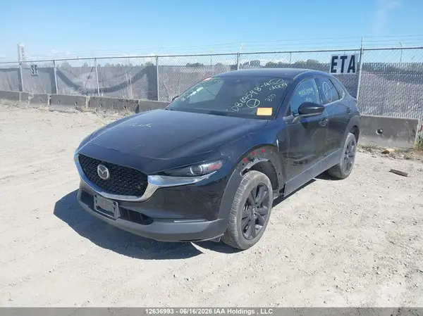3MVDMBDY2NM422193 2022 MAZDA CX-30 - Image 2