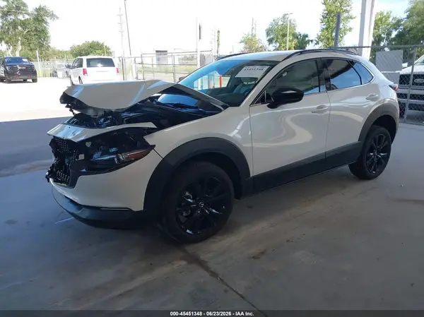 3MVDMBDY2SM809497 2025 MAZDA CX-30 - Image 2
