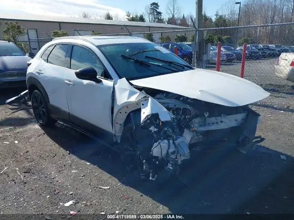 3MVDMBDY3NM425734 2022 MAZDA CX-30 - Image 1