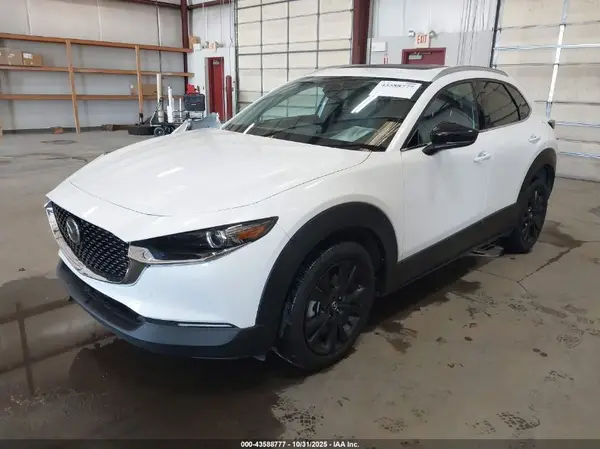 3MVDMBDY4PM562832 2023 MAZDA CX-30 - Image 2