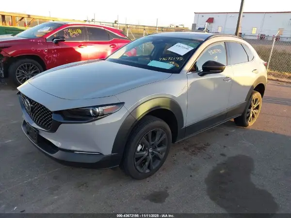 3MVDMBDY4SM794629 2025 MAZDA CX-30 - Image 2