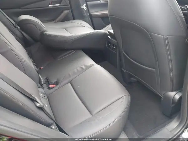 3MVDMBDY4SM825085 2025 MAZDA CX-30 - Image 8