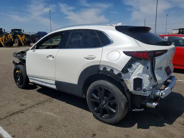 3MVDMBDY5NM430062 2022 MAZDA CX-30 - Image 2