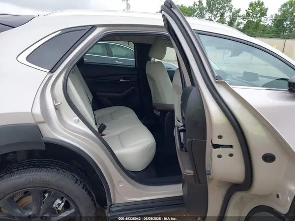 3MVDMBDY5RM617100 2024 MAZDA CX-30 - Image 8