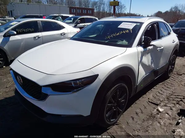 3MVDMBDY7NM416163 2022 MAZDA CX-30 - Image 2