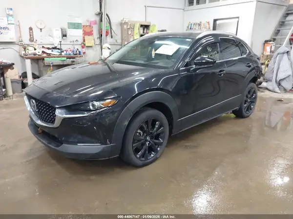 3MVDMBDY7PM548066 2023 MAZDA CX-30 - Image 2
