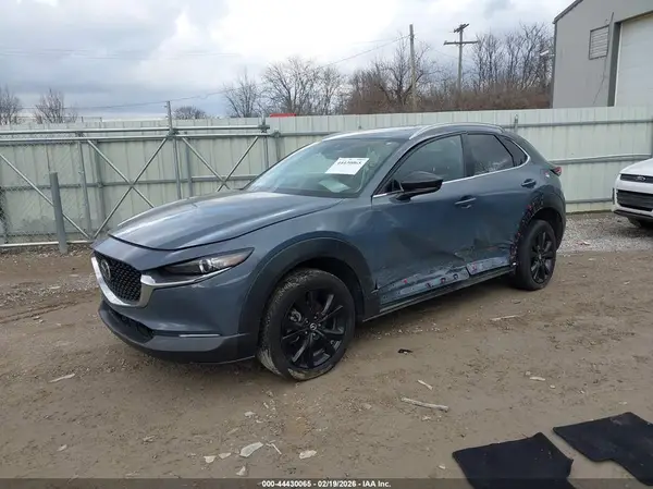 3MVDMBDY9NM413684 2022 MAZDA CX-30 - Image 2