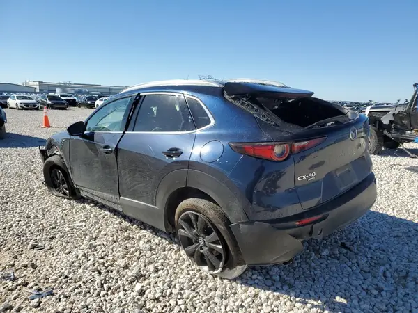 3MVDMBDY9NM419016 2022 MAZDA CX-30 - Image 2