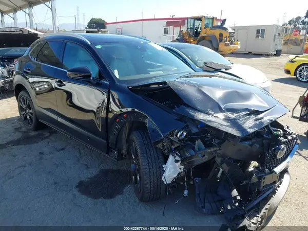 3MVDMBDY9PM588892 2023 MAZDA CX-30 - Image 1
