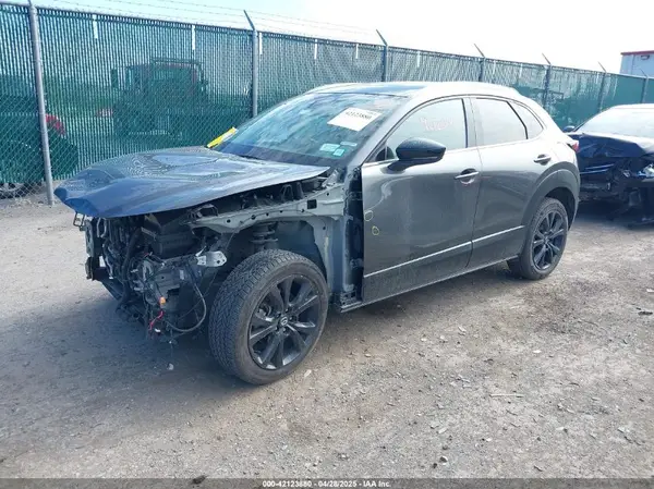3MVDMBDYXNM427402 2022 MAZDA CX-30 - Image 2