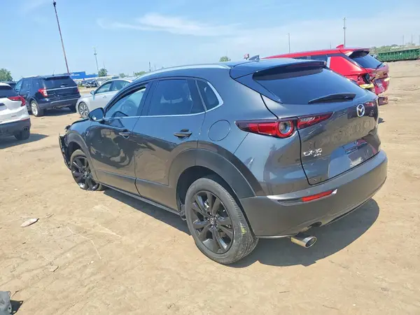 3MVDMBDYXNM427528 2022 MAZDA CX-30 - Image 2