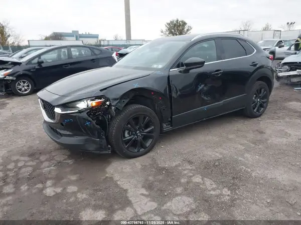 3MVDMBDYXPM507396 2023 MAZDA CX-30 - Image 2