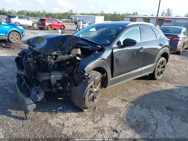 3MVDMBDYXPM509469 2023 MAZDA CX-30 - Image 2