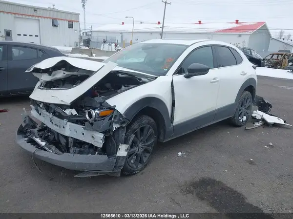 3MVDMBDYXRM672030 2024 MAZDA CX-30 - Image 2