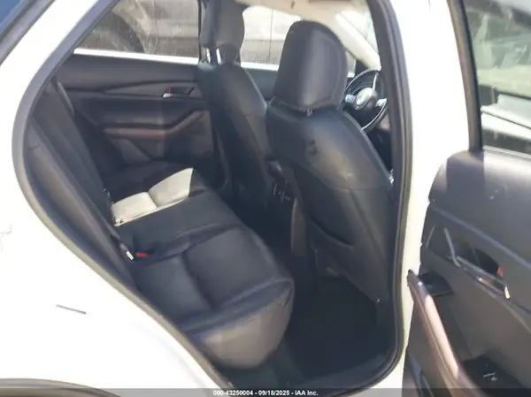 3MVDMBEM0LM133452 2020 MAZDA CX-30 - Image 8