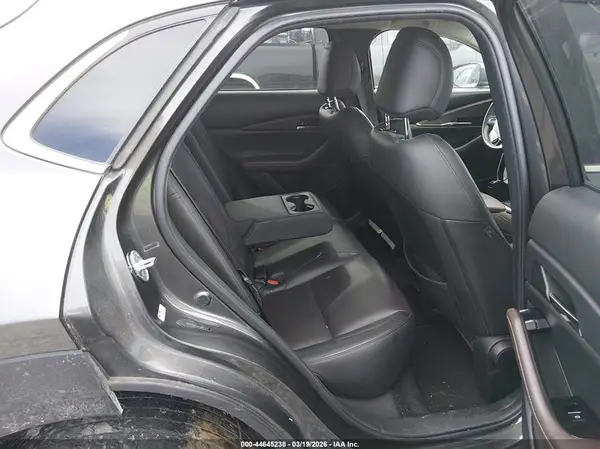 3MVDMBEM1LM107071 2020 MAZDA CX-30 - Image 8