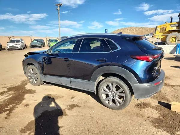 3MVDMBEM1LM129796 2020 MAZDA CX-30 - Image 2