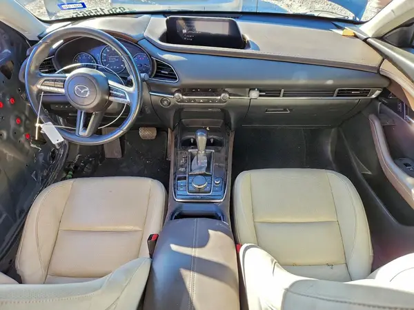 3MVDMBEM2LM134179 2020 MAZDA CX-30 - Image 8