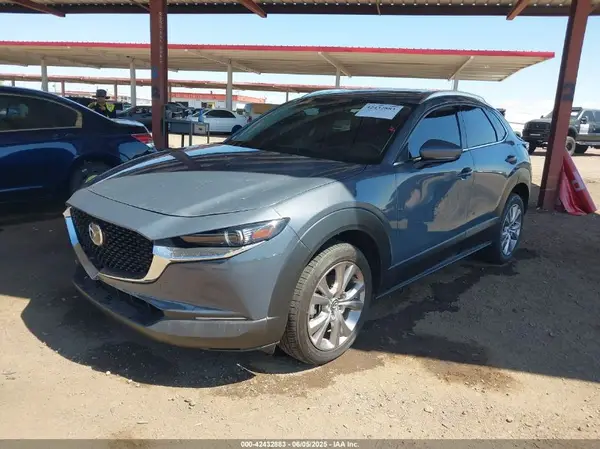 3MVDMBEM5LM139909 2020 MAZDA CX-30 - Image 2