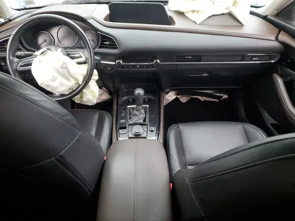 3MVDMBEM6LM127963 2020 MAZDA CX-30 - Image 8