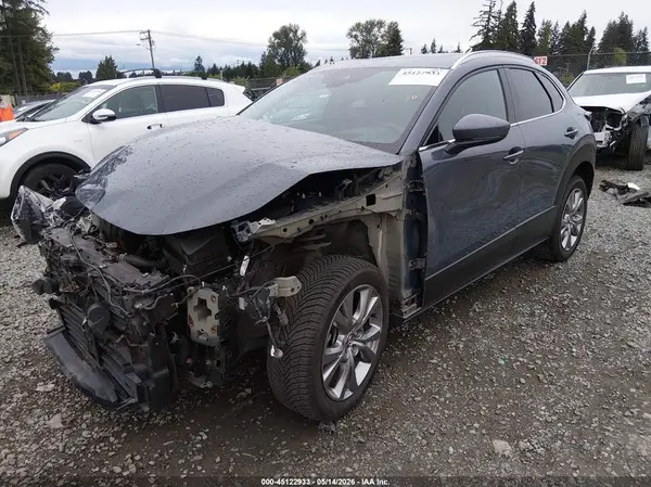 3MVDMBEM7LM109519 2020 MAZDA CX-30 - Image 2
