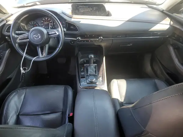 3MVDMBEM7LM136882 2020 MAZDA CX-30 - Image 8