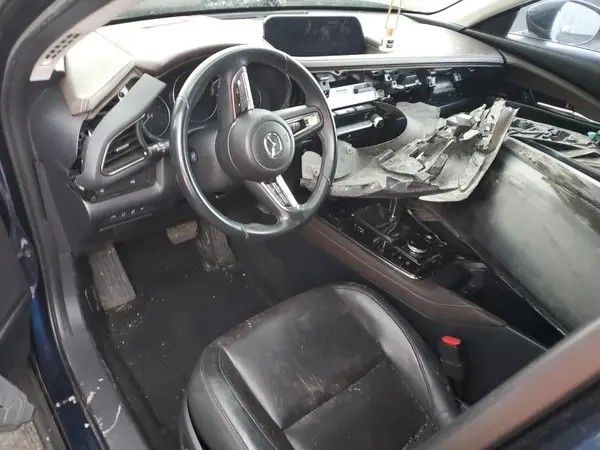 3MVDMBEM8LM121954 2020 MAZDA CX-30 - Image 8