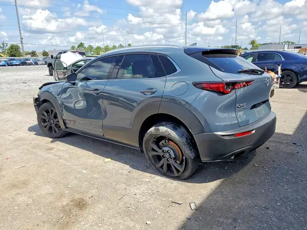 3MVDMBEY0NM432557 2022 MAZDA CX-30 - Image 2