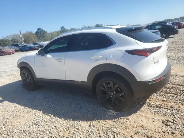 3MVDMBEY0RM690146 2024 MAZDA CX-30 - Image 2