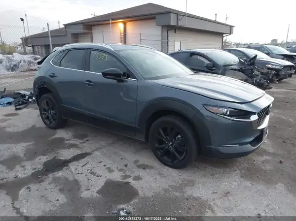 3MVDMBEY1NM442613 2022 MAZDA CX-30 - Image 1