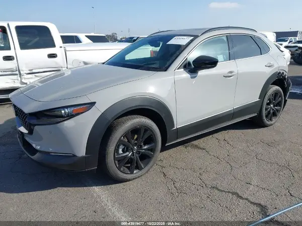 3MVDMBEY1SM778208 2025 MAZDA CX-30 - Image 2