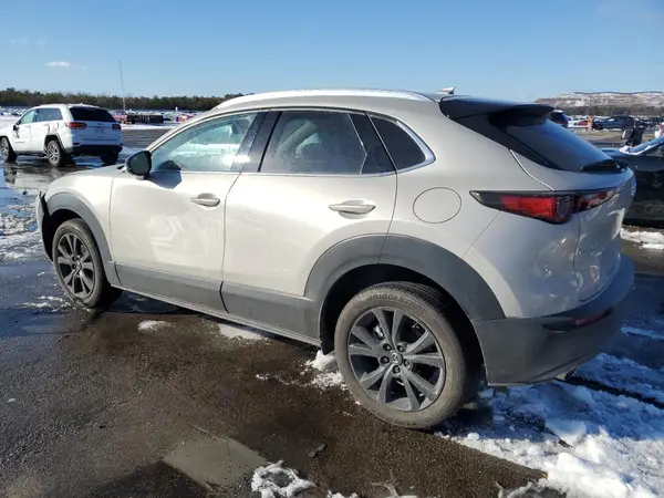 3MVDMBEY2NM441115 2022 MAZDA CX-30 - Image 2