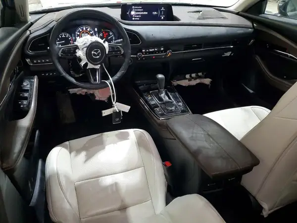 3MVDMBEY4RM602702 2024 MAZDA CX-30 - Image 8