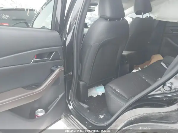 3MVDMBEY4SM764688 2025 MAZDA CX-30 - Image 8