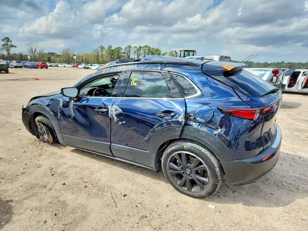 3MVDMBEY4SM784665 2025 MAZDA CX-30 - Image 2