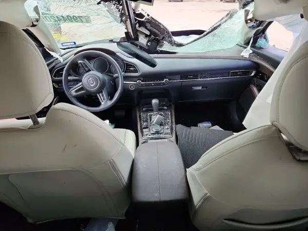 3MVDMBEY4SM784665 2025 MAZDA CX-30 - Image 8