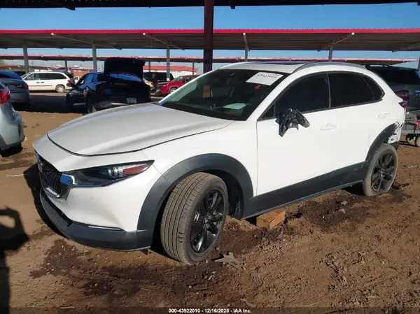 3MVDMBEY5NM442128 2022 MAZDA CX-30 - Image 2