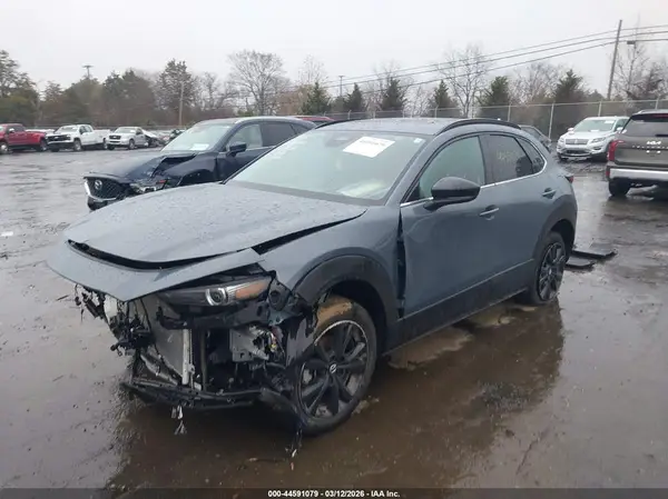 3MVDMBEY5SM814482 2025 MAZDA CX-30 - Image 2