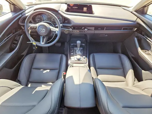 3MVDMBEY6TM127044 2026 MAZDA CX-30 - Image 8