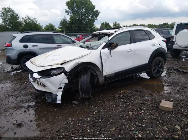 3MVDMBEY7NM436542 2022 MAZDA CX-30 - Image 2