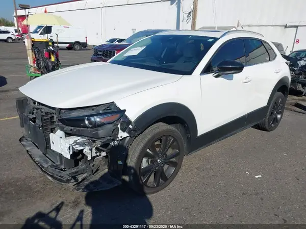 3MVDMBEY7NM442518 2022 MAZDA CX-30 - Image 2