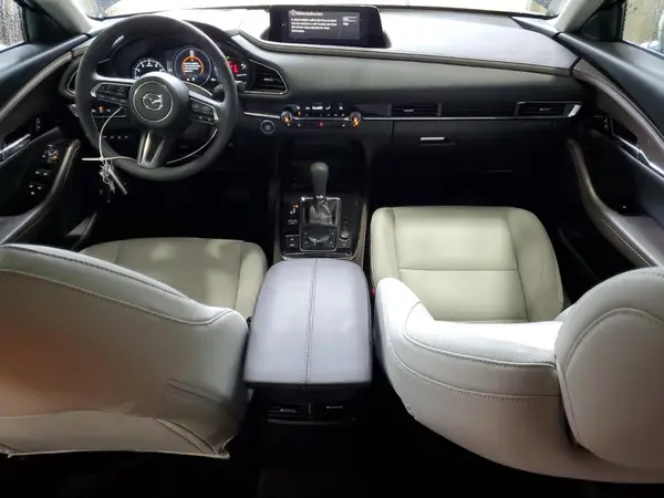 3MVDMBEY7RM720422 2024 MAZDA CX-30 - Image 8