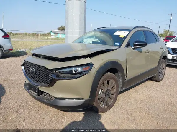 3MVDMBXY0SM789228 2025 MAZDA CX-30 - Image 2