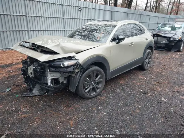 3MVDMBXY1RM619079 2024 MAZDA CX-30 - Image 2
